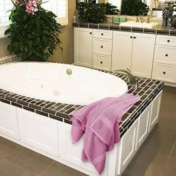 Utopia Towels 4 Pack Premium Bath Towels Set, (27 x 54 Inches) 100% Ring Spun Cotton 600GSM, Lightweight and Highly Absorbent Quick Drying Towels, Perfect for Daily Use (Pink)