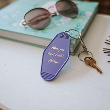 Chillkat Vintage Hotel Motel Keychain (Purple Dragonfly Inn)