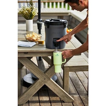 Stanley Quencher H2.0 Insulated Tumbler for All Drinks