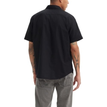 Levi's Classic Men's 1 Pocket Short Sleeve Shirt in Jet Black