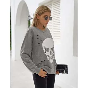 Halloween Skull Graphic Sweatshirt for Trendy Fall Style