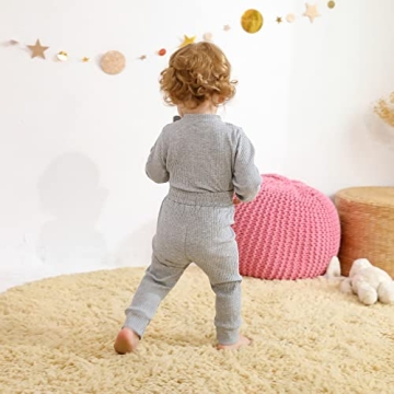 Stylish Unisex Baby Outfit for Comfortable Fall Winter Wear