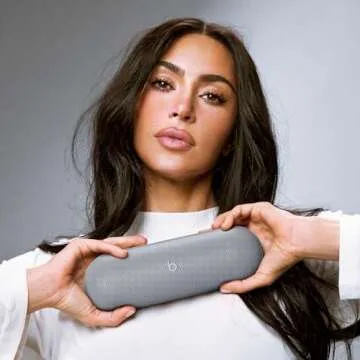 Beats Pill x Kim Kardashian Bluetooth Speaker - 24H Battery