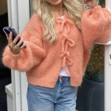 Women Y2K Crop Cardigan Sweater with Tie Front Style