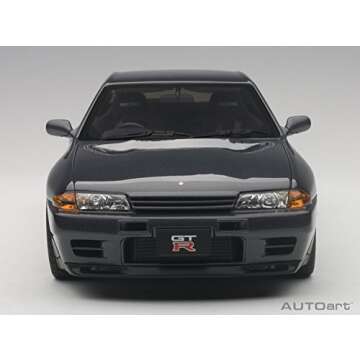 AUTOart 1/18 Nissan Skyline GT-R (R32) Model Car