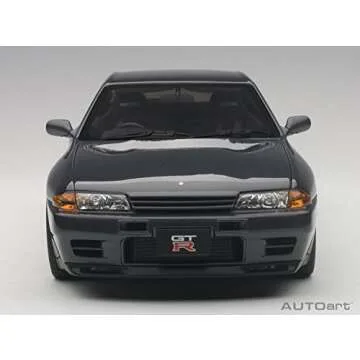 AUTOart 1/18 Nissan Skyline GT-R (R32) Model Car