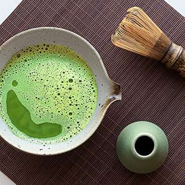 ELITEA Matcha Green Tea Bowl Chawan with Spout Pottery Clay Large