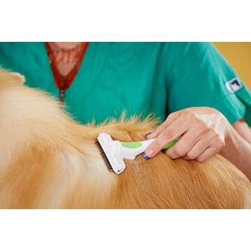 Andis Deshedding Tool for Cats & Dogs - Reduces Shedding 90%