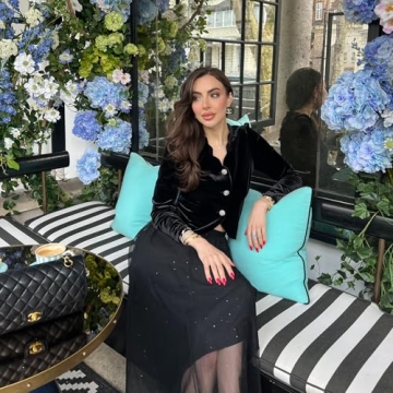 GOELIA Fall Skirts Sets for Women 2024 Women's 2 Piece Outfits Black Velvet V Neck Wave-Cut Top and Black Tulle Midi Skirt Sets 2 Piece Skirt Sets for Women Fall Winter Skirts Dressy