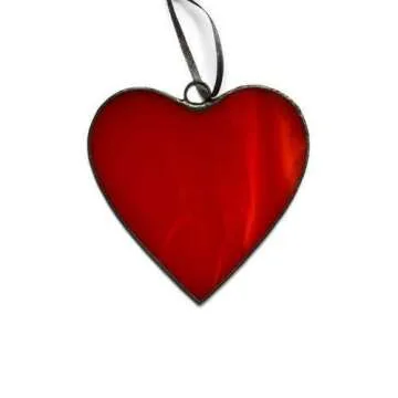Classic Red Heart Stained Glass for Romantic Gifts