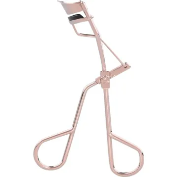 wet n wild Pinch-Free Eyelash Curler Comfort Grip Design