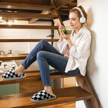 Yueerlu House Slippers for Women Men - Checkered Memory Foam Comfort