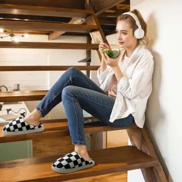 Yueerlu House Slippers for Women Men - Checkered Memory Foam Comfort