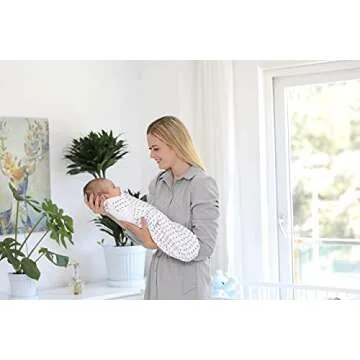 BaeBae Goods Adjustable Baby Swaddle Blanket Set - Soft Cotton