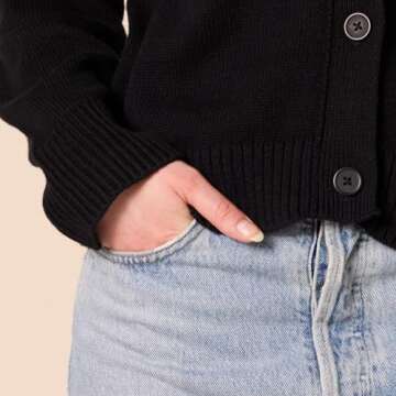 Amazon Essentials Women's Relaxed Fit V-Neck Cropped Cardigan