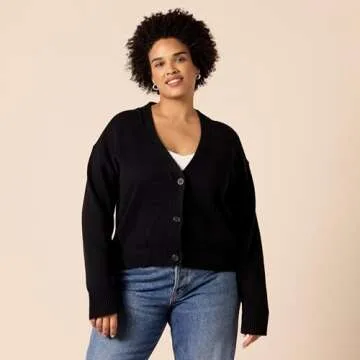 Amazon Essentials Women's Relaxed Fit V-Neck Cropped Cardigan