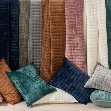 Luxury Velvet Quilt Set for All Seasons - RECYCO