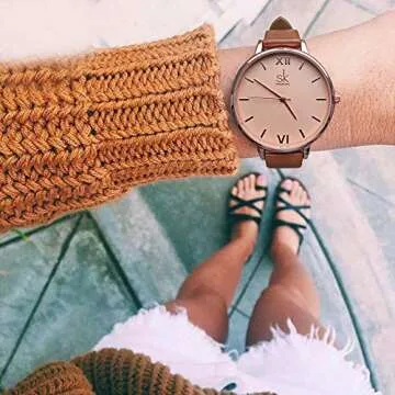 SHENGKE Women Watches Leather Band Luxury Quartz Watches Ladies Wristwatch Relogio Feminino