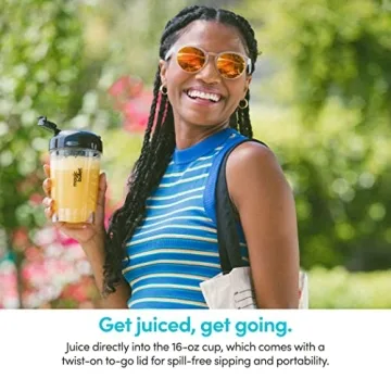 Compact Magic Bullet Mini Juicer with 16 oz Cup