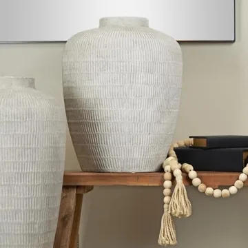 Deco 79 Ceramic Decorative Vase for Home Décor