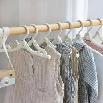 Hanging Travel Clothing Hangers for Shirt Suit Coat Robe, 6Pcs Folding Portable Plastic Foldable Hanger for Holiday Camping & Home,Windproof Non-Slip Collapsible Clothes Drying Rack Hangers (White)