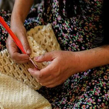 Crochet Hooks 3.0mm 3.5mm 4.0mm 4.5mm Rochet Needles Crochet Hook Set for Beginners Advanced Knitting Weaving Tools Needle Hooks for DIY Knitting Sweaters Socks Gloves Hats Scarf