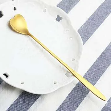 Verdental 7 inches Heart Shaped Stainless Steel Long Couple Spoon Ice Cafe Dessert Teaspoon (2 pieces)
