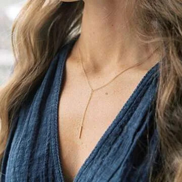 Elegant Honeycat Lariat Bar Necklace in 18k Gold Plate
