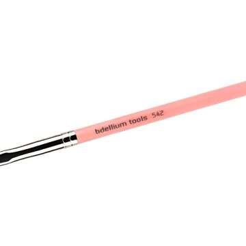 Bdellium Tools Professional Makeup Brush - Pink Bambu Series 542 Bold Lip - With Soft Synthetic Fibers, For Lip Application (Pink, 1pc)