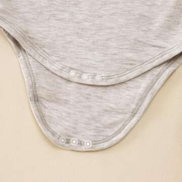GLIGLITTR Newborn Baby Bodysuit - Perfect for Announcements