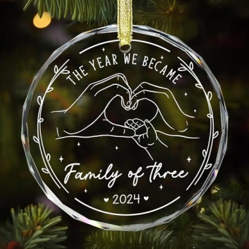Gossby Family of 3 Ornament - Charming Keepsake for New Moms and Dads