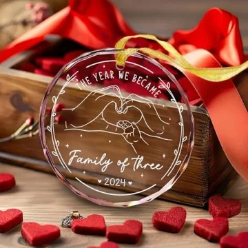 Gossby Family of 3 Ornament - Perfect Gift for New Parents