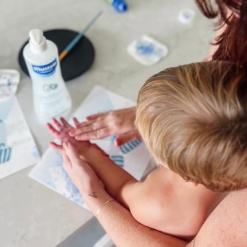 Mustela Baby Cleansing Water - No-Rinse Micellar Water - with Natural Avocado & Aloe Vera - for Baby's Face, Body & Diaper â€“ 10.14 fl. oz. (Pack of 1)