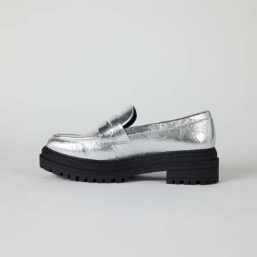 The Drop Women's Ryan Lug Sole Loafer, Silver Crinkle Metallic, 7.5