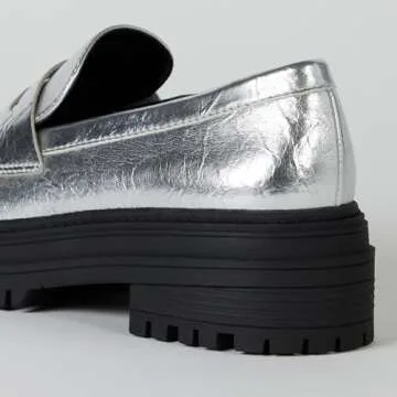 The Drop Women's Ryan Lug Sole Loafer, Silver Crinkle Metallic, 7.5