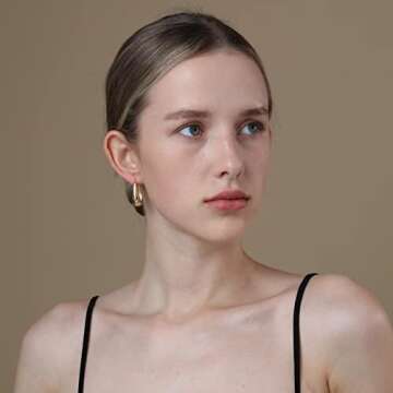 Apsvo Chunky Gold Hoop Earrings for Women, Thick Lightweight Gold Huggies Earrings for Women, Dainty Earrings Hypoallergenic Fashion Trendy Jewelry (Gold)