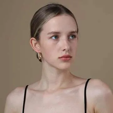 Apsvo Chunky Gold Hoop Earrings for Women, Thick Lightweight Gold Huggies Earrings for Women, Dainty Earrings Hypoallergenic Fashion Trendy Jewelry (Gold)