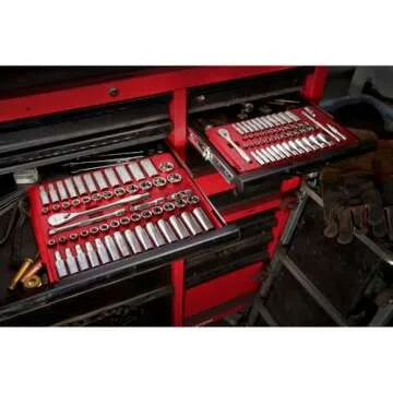 Milwaukee Electric Tools MLW48-22-9004 1/4In Ratchet & Socket Set - SAE & Metric