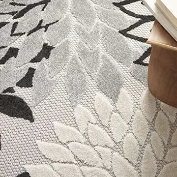 Nourison Aloha Indoor/Outdoor Black White 5'3" x Round Area Rug, Tropical, Botanical, Easy Cleaning, Non Shedding, Bed Room, Living Room, Dining Room, Deck, Backyard, Patio (5 Round)