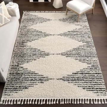 nuLOOM Bria Moroccan Shag Tasseled Area Rug - 7x9 Shag Area Rug Modern/Contemporary Off-White/Charco...