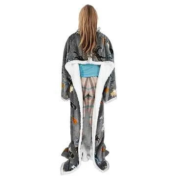 Catalonia Wearable Sherpa Blanket with Sleeves & Foot Pockets
