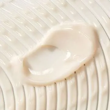 Biossance Squalane + Peptide Eye Gel - Ultra-Hydrating Under Eye Cream - Reduces Puffiness & Dark Circles - Eye Wrinkles Repair Moisturizer- Anti Aging & Hydrating, Day & Night Cream - 0.5oz