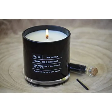 Lulu Candles: Jasmine Oud & Sandalwood Luxury Scented Soy Candle