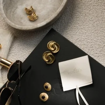 Chunky Gold Vintage Statement Hoop Earrings for Every Occasion