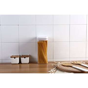 Easy Lock Airtight Kitchen Storage Container 3.1L