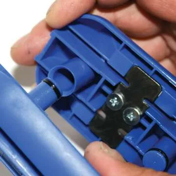 Precision Quad Trimmer with Durable Carbon Steel Blades