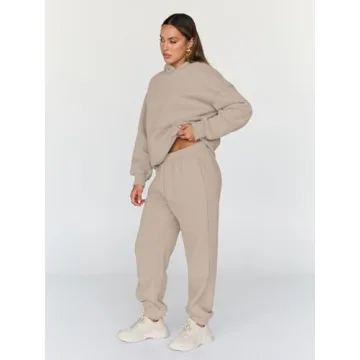Stylish Trendy Queen Sweatsuit Women 2 Piece Set