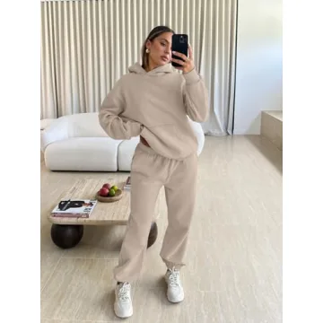 Stylish Trendy Queen Sweatsuit Women 2 Piece Set