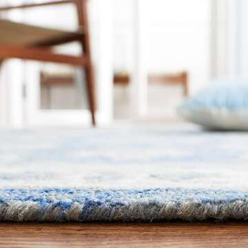 SAFAVIEH Micro-Loop Collection Area Rug - 5' x 8', Blue & Ivory, Handmade Wool, Ideal for High Traffic Areas in Living Room, Bedroom (MLP536M)