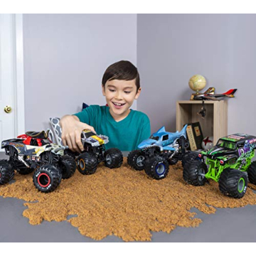 Monster Jam El Toro Loco 1:24 Scale Truck for Kids